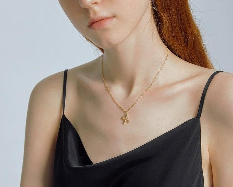 GOLD INITIAL PENDANT NECKLACE