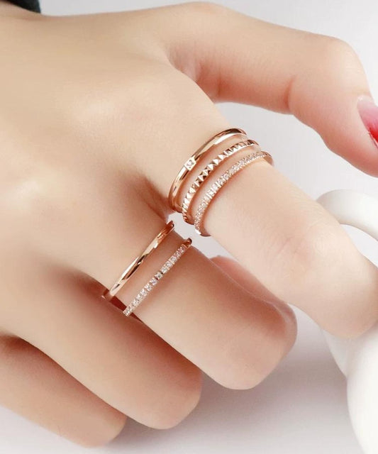 MINIMALIST DIAMOND RING