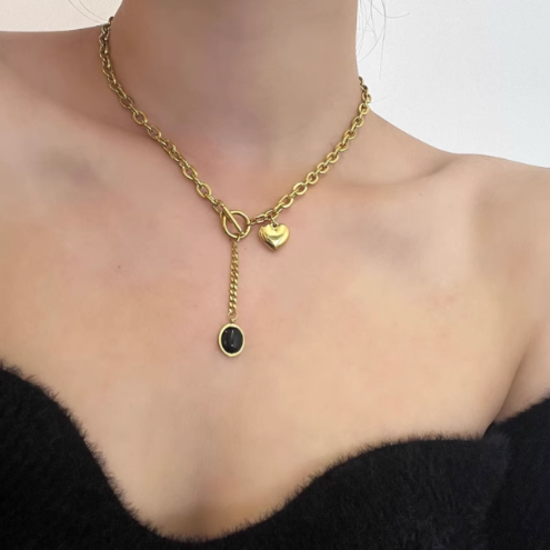 HEART CHAIN NECKLACE