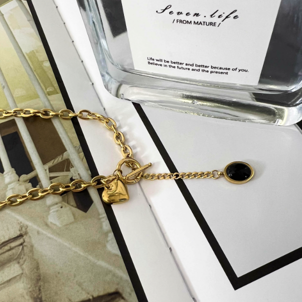 HEART CHAIN NECKLACE