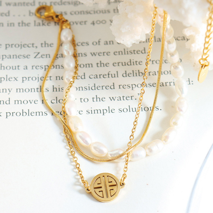 ELE SYMBOL PEARL BRACELET