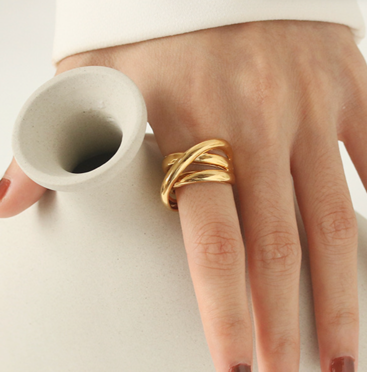 GOLD LAYER RING