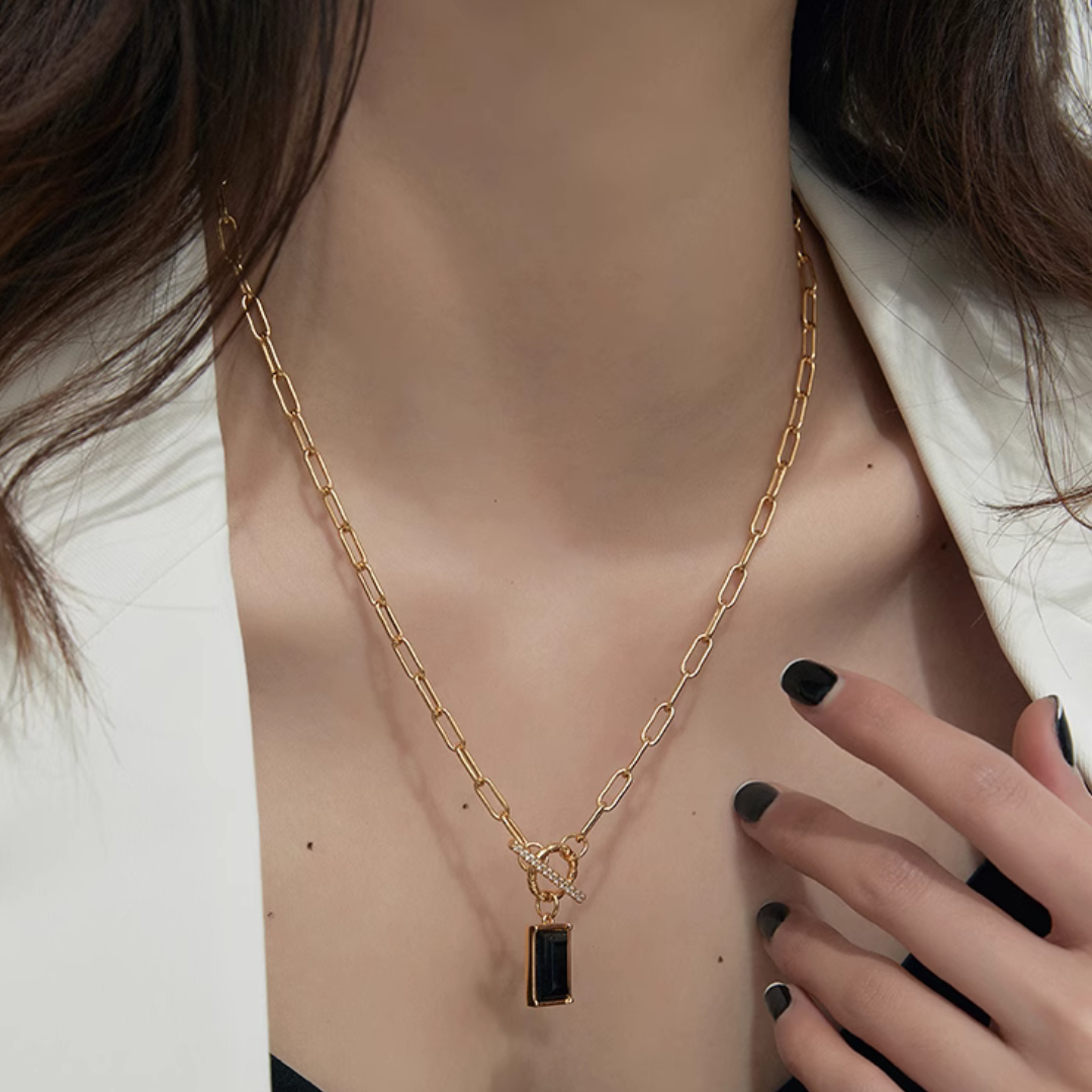 【LOEM】GOLD BLACK PLATE NECKLACE