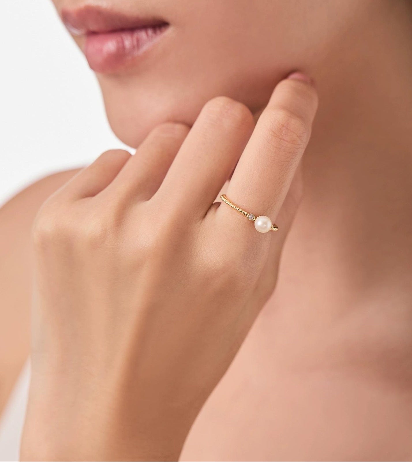 LUXURY PEARL STACKING RING