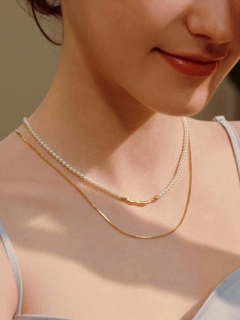 GOLD PEARL LAYERED NECKLACE