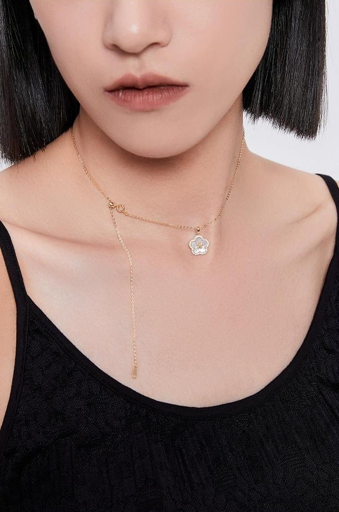 LUXURY SHELL NECKLACE