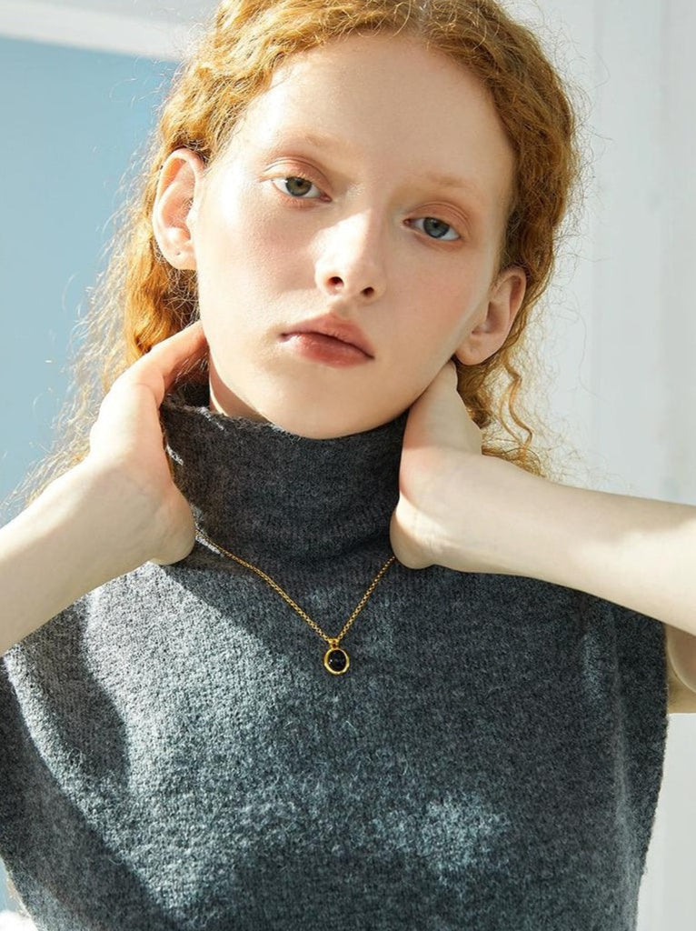 LAYERED ONYX COLLARDONE NECKLACE