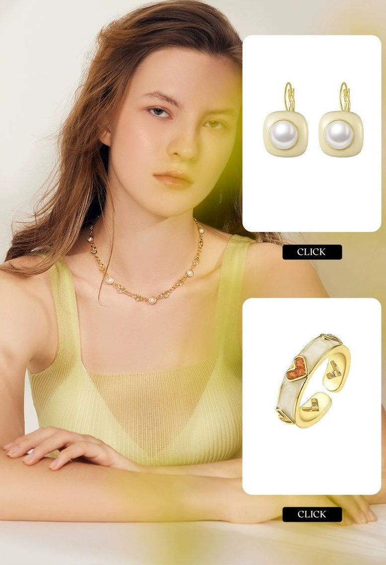 MINIMALIST BAROQUE PEARL NECKLACE