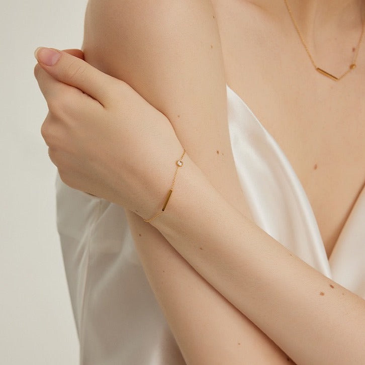 【LOEM】 GOLD ZIRCONIA BRACRET