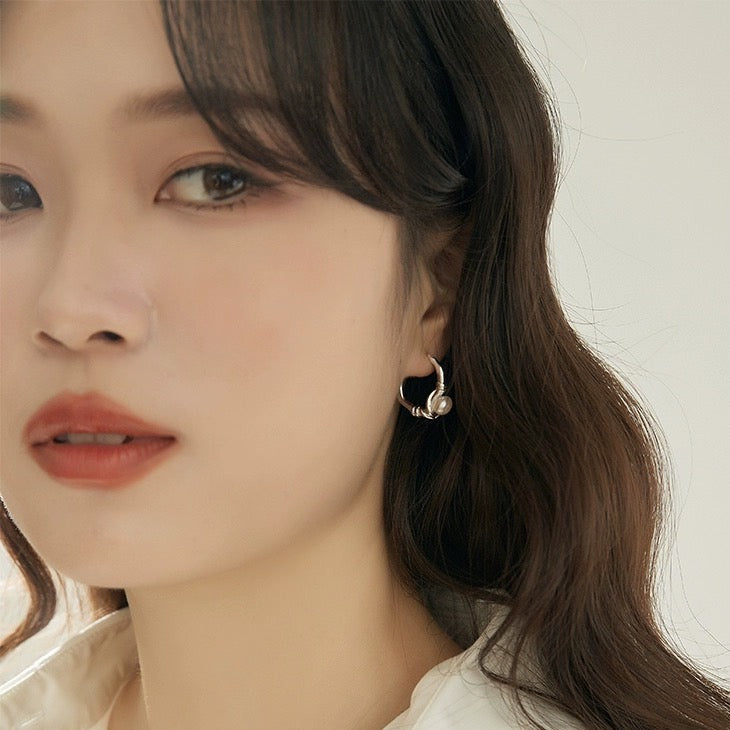 【LOEM】HOOP PEARL PIERCE(全2色)