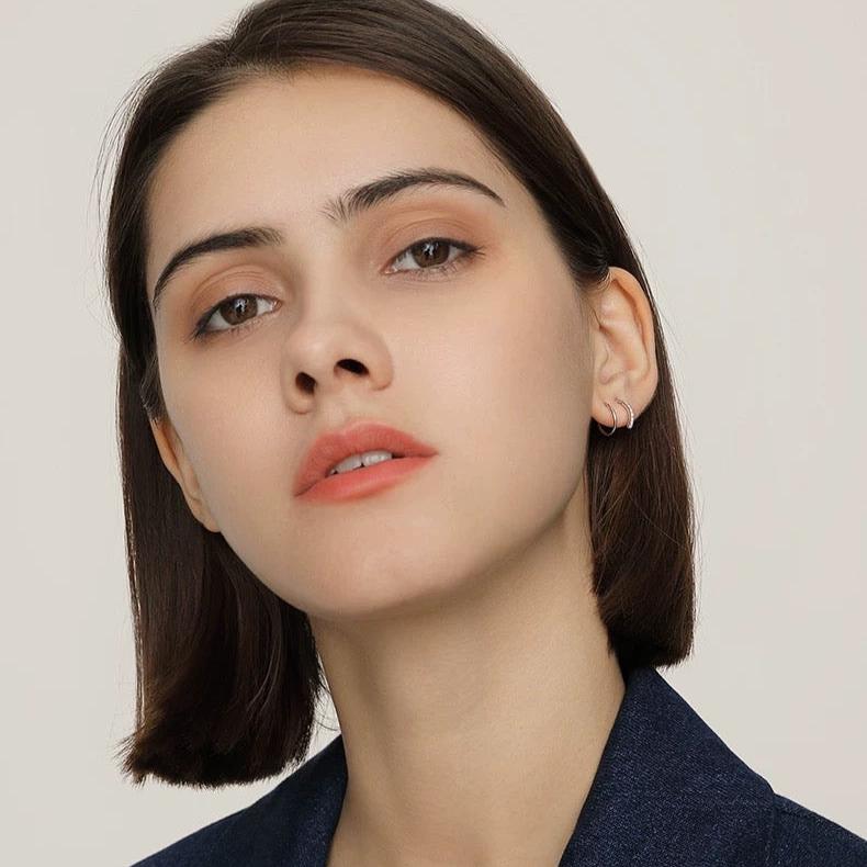 SIRVER ZIRCONIA PIERCE