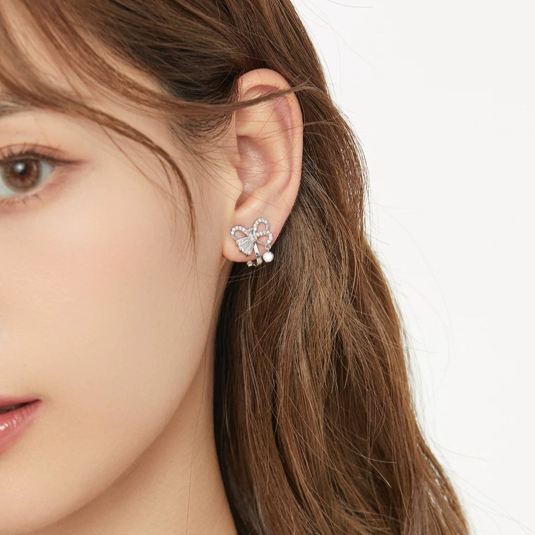 ZIRCONIA RIBBON PIERCE