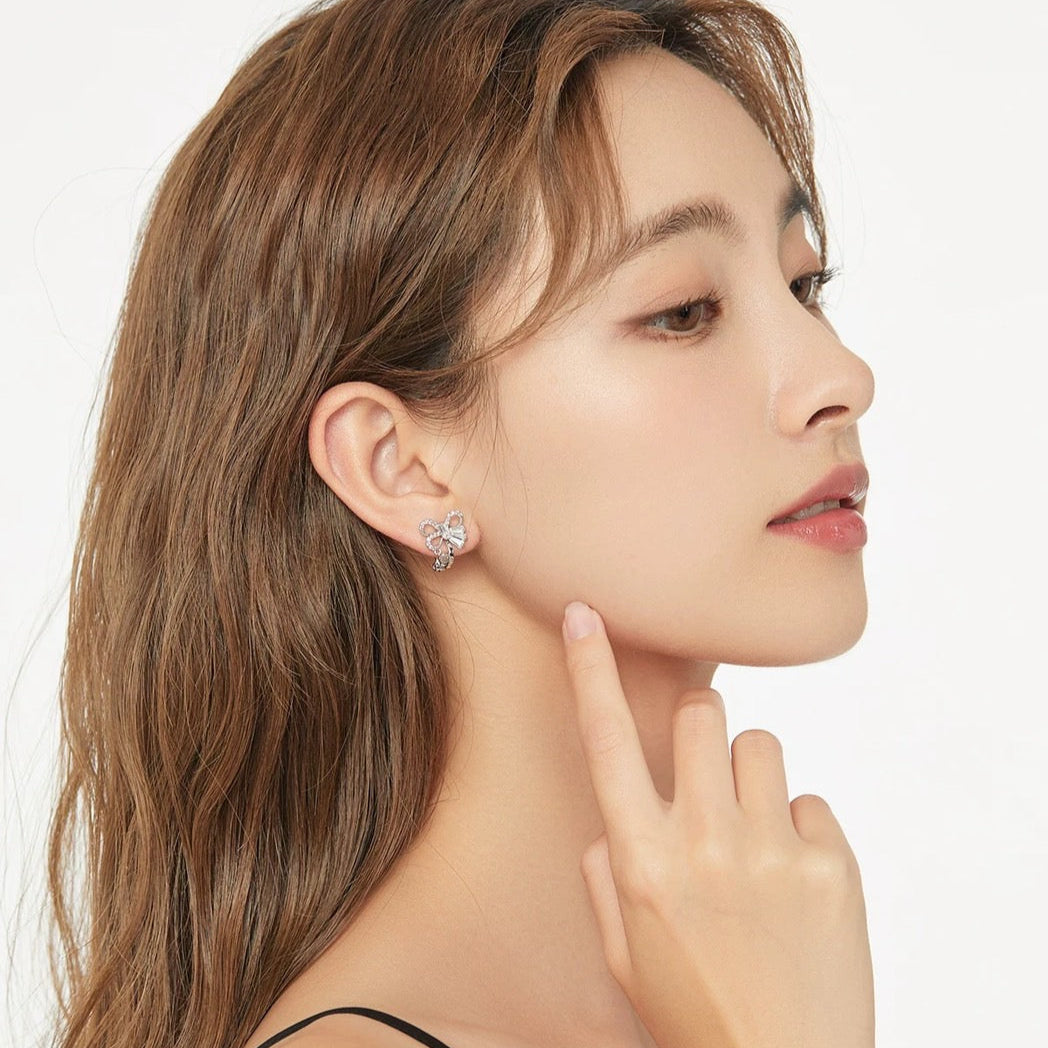 ZIRCONIA RIBBON PIERCE