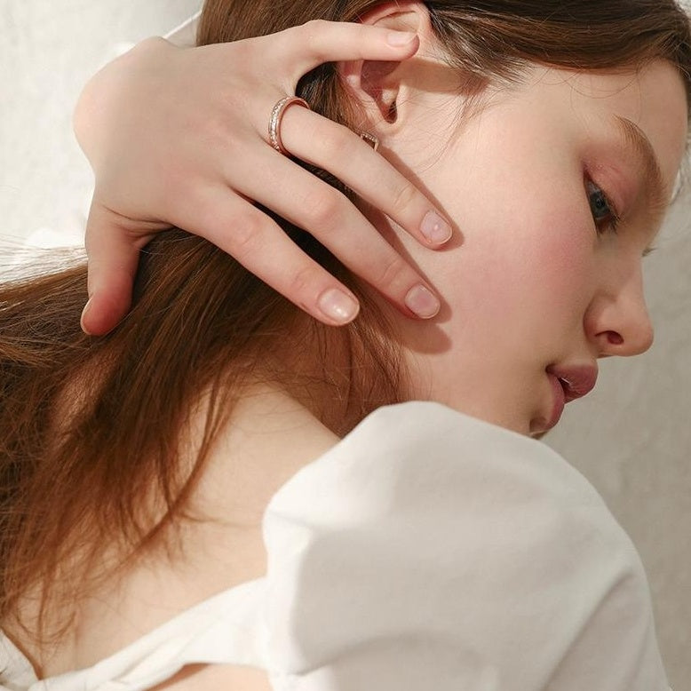 ROSE GOLD TITANIUM RING