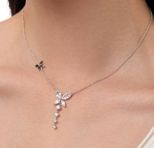 BUTTERFLY COLLARBONE NECKLACE