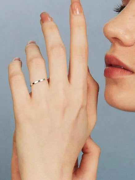 VEGAN SILVER INDEX FINGER RING SET