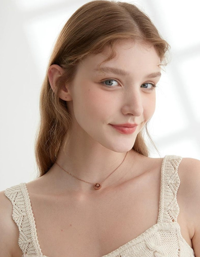 LUXURY ROMAN NUMERALS NECKLECE