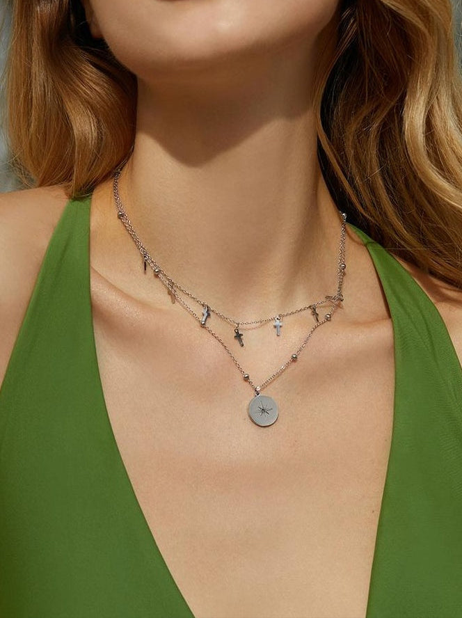 CHIC LAYERED CROSS NECKLACE – VALEGIO