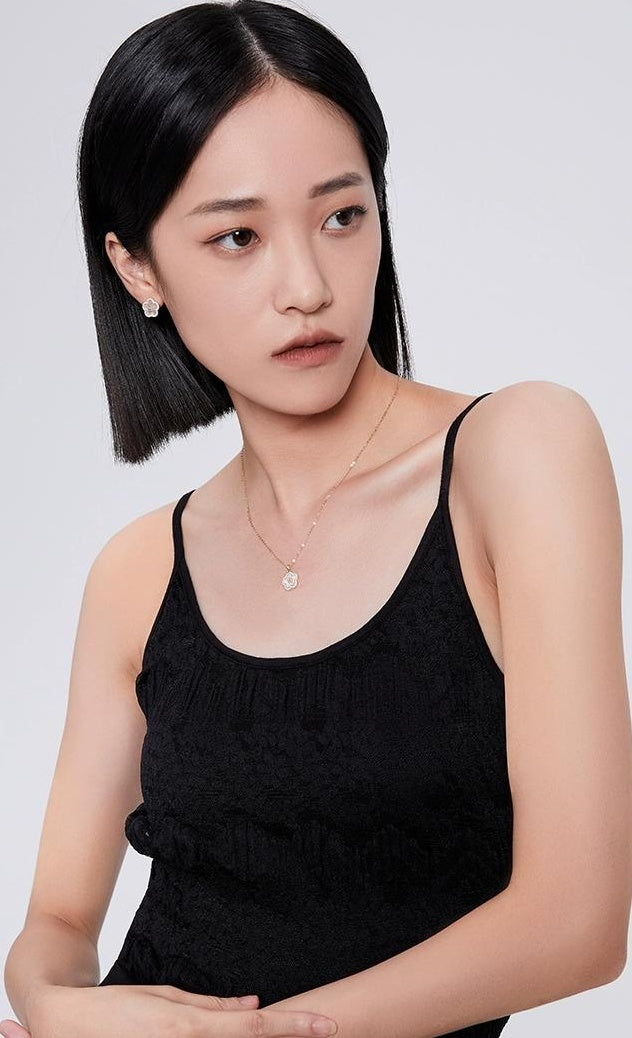 LUXURY SHELL NECKLACE