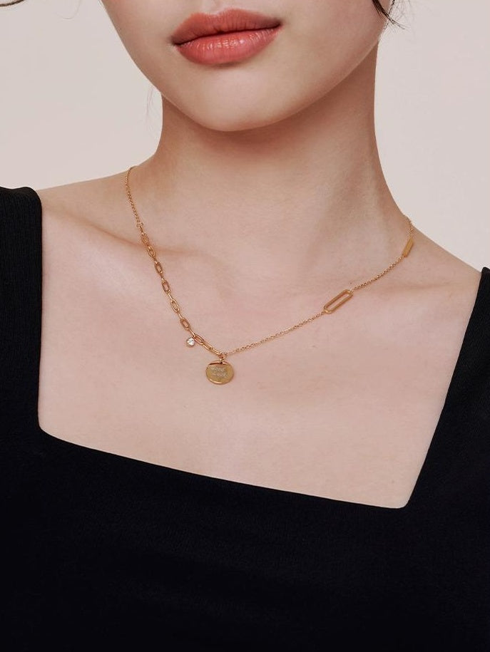 RETRO CHIC COLLARBONE NECKLACE
