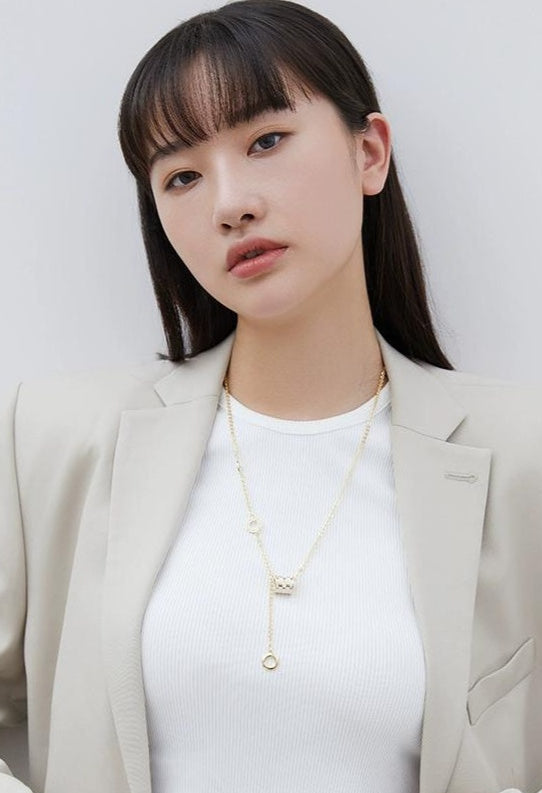 CHIC COLLARBONE NECKLACE