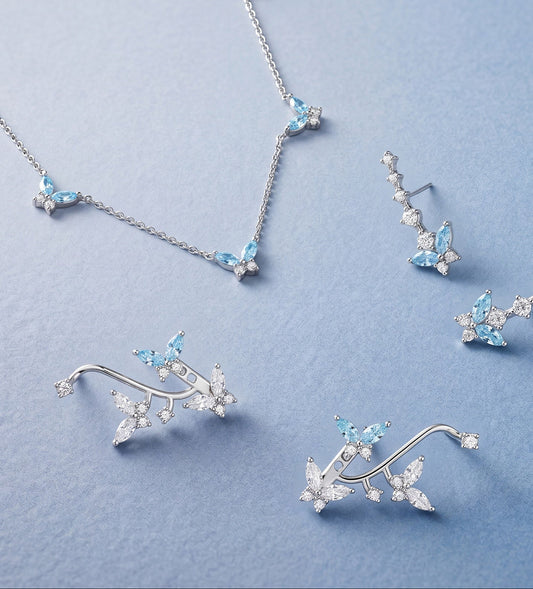 SOPHISTICATED MINIMALIST COLLARBONE NECKLACE