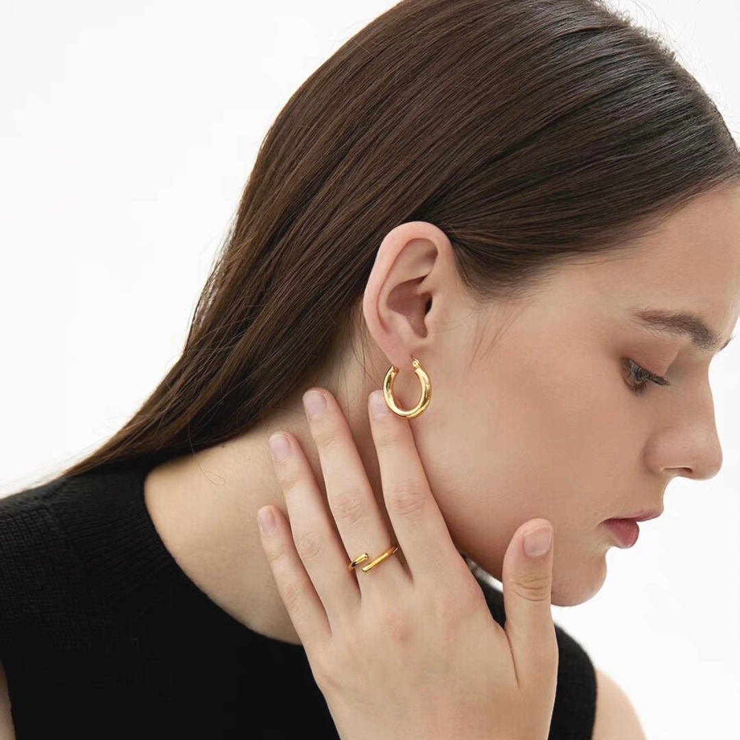 【La shiku】PLAIN HOOP PIERCE(全2色)