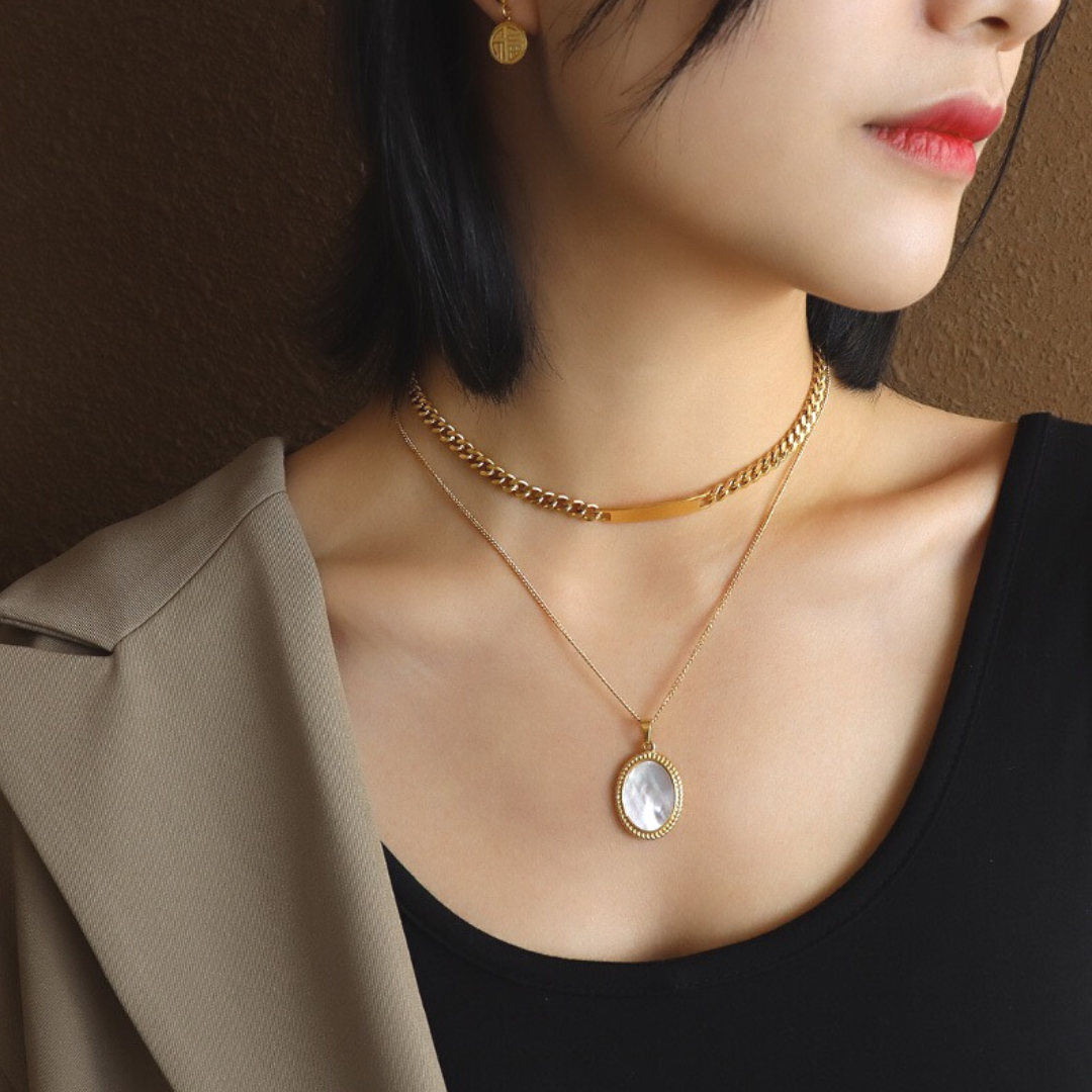 ELE PLATE CHAIN NECKLACE (all 2 colors)