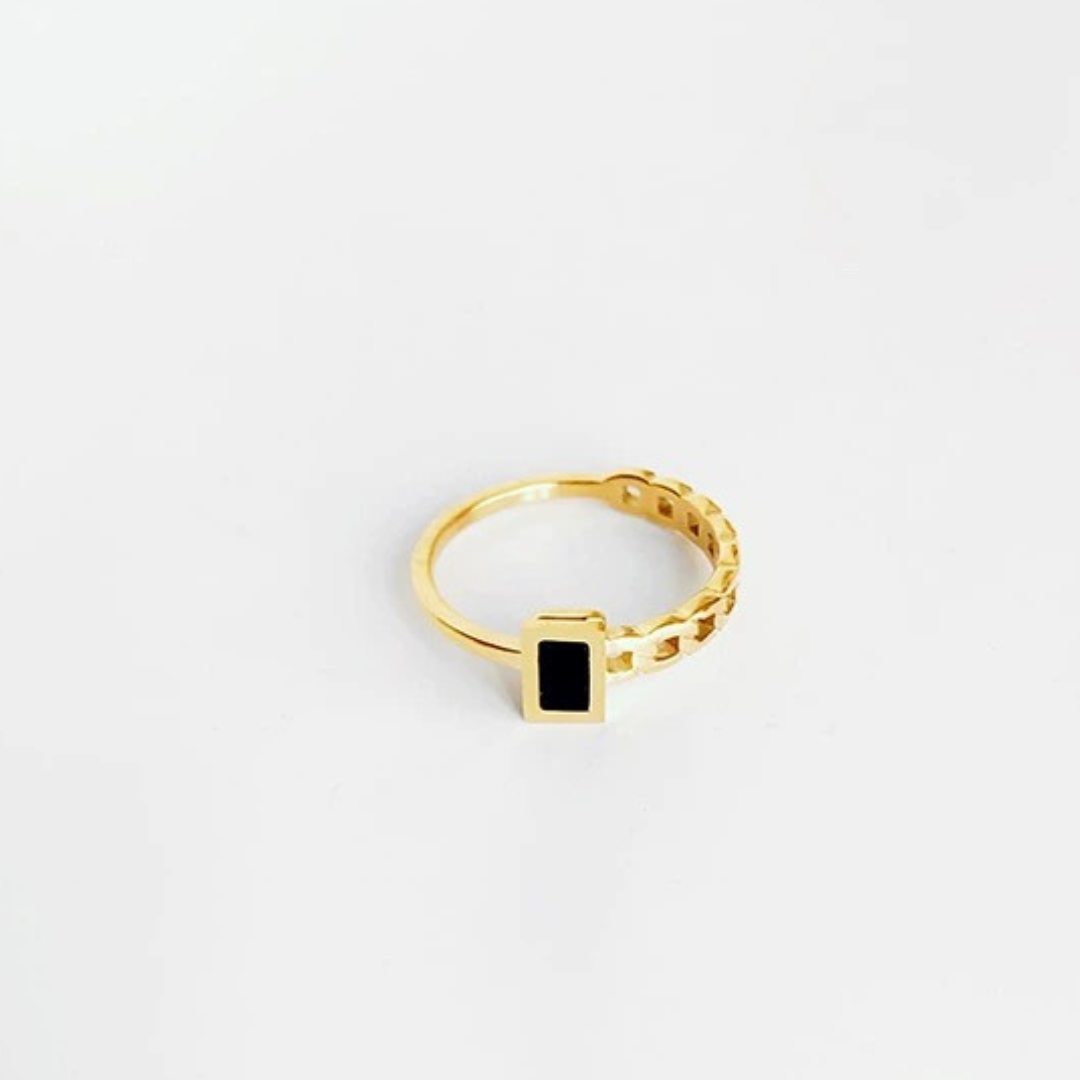GOLD BLACK PLATE RING