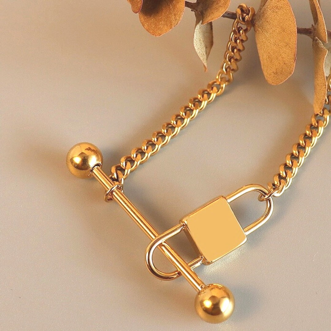 ELE LOCK NECKLACE(Gold)