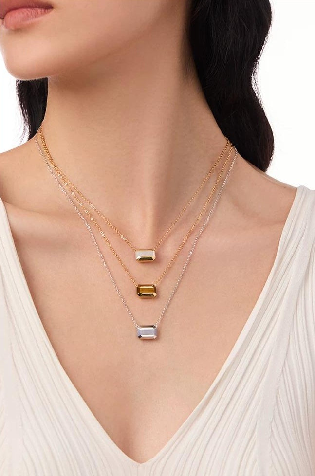 COLORFUL STONE NECKLACE