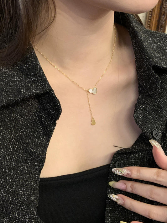 ELEGANT MOTHER-OF-PEARL FRINGE NECKLACE