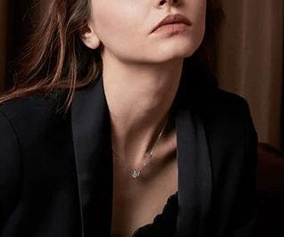 MINIMALIST BIRD NECKLACE