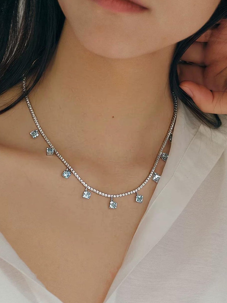 SEASIDE LUXE PENDANT NECKLACE