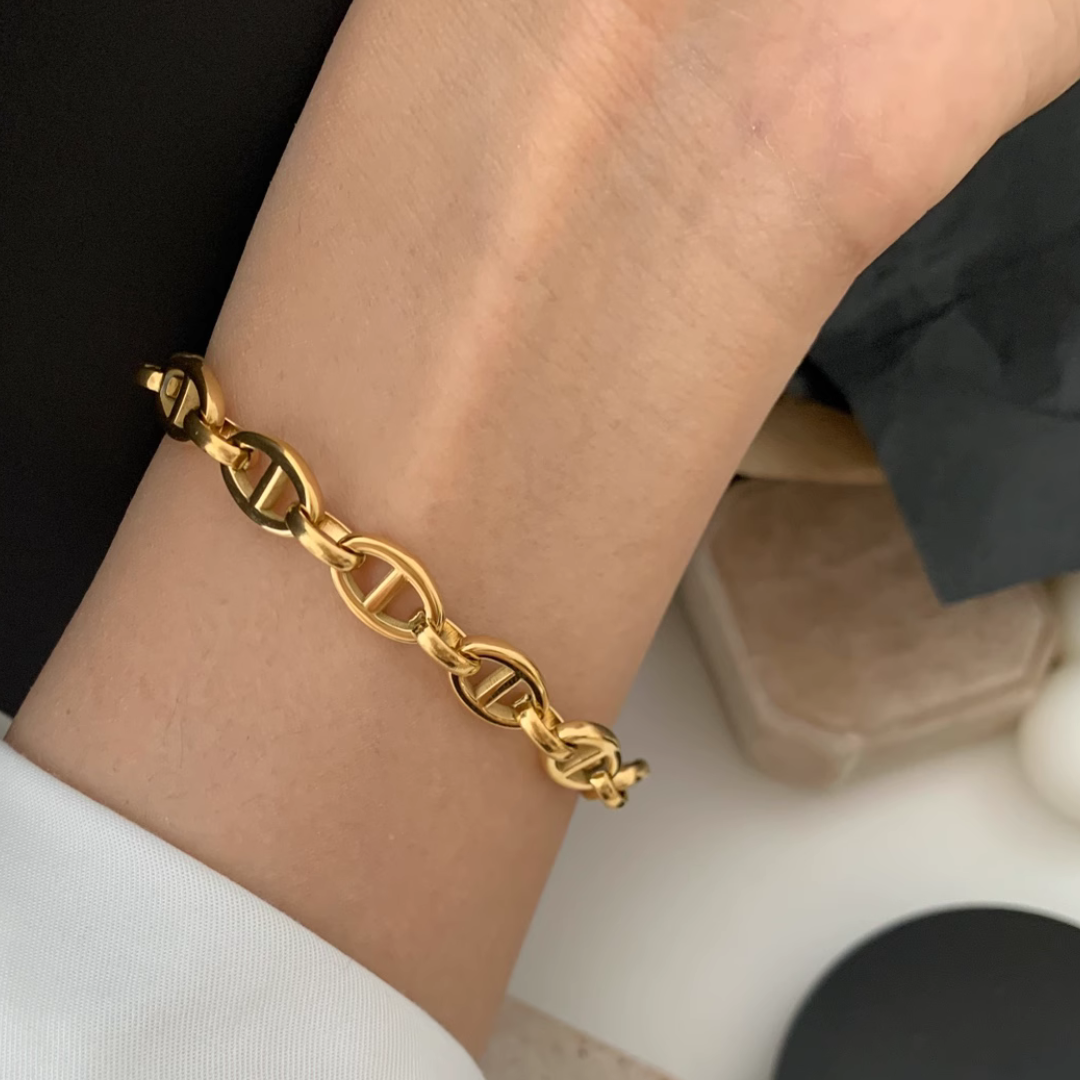 GOLD HORSE BRACELET