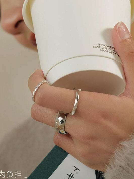 LIGHT LUXURY TITANIUM STEEL RING
