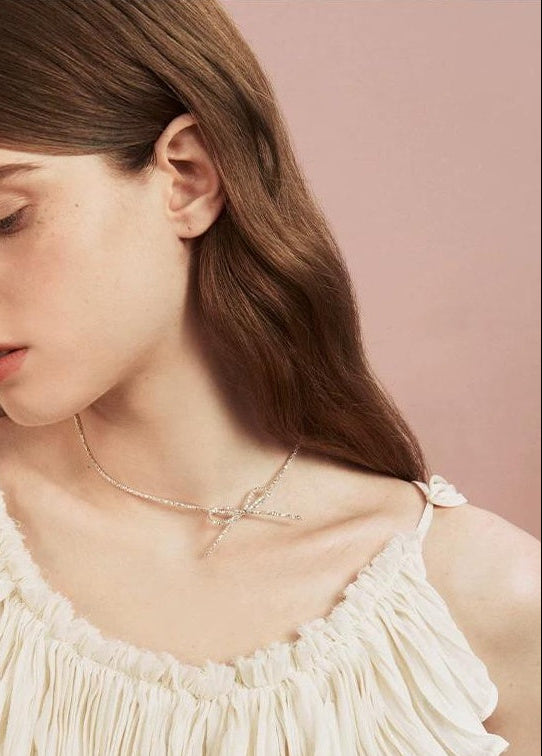 ELEGANT SILVER COLLARBONE NECKLACE