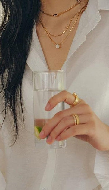 NICHE DESIGNER INDEX FINGER RING