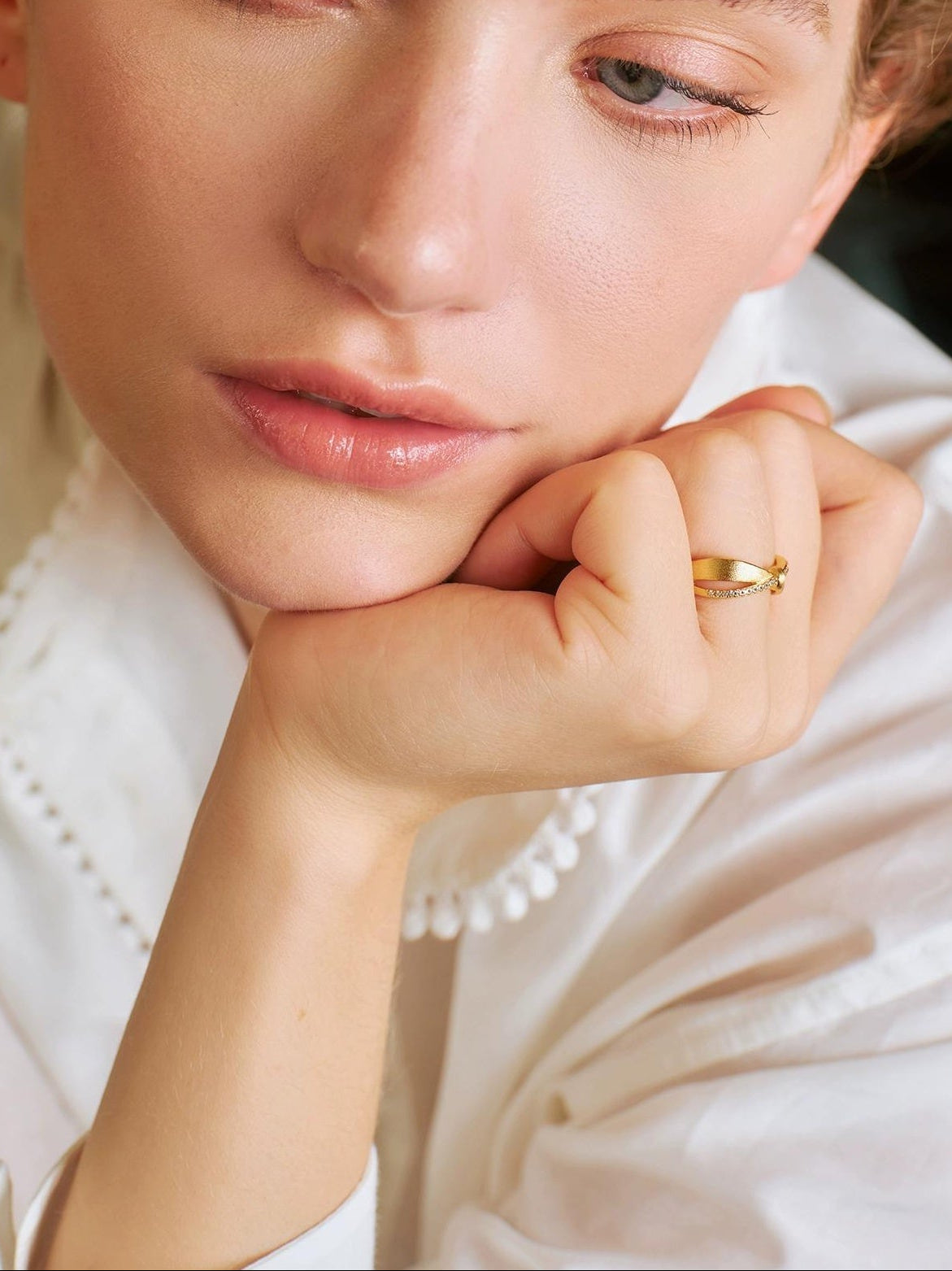 GOLD BOW RING FOR WOMEN