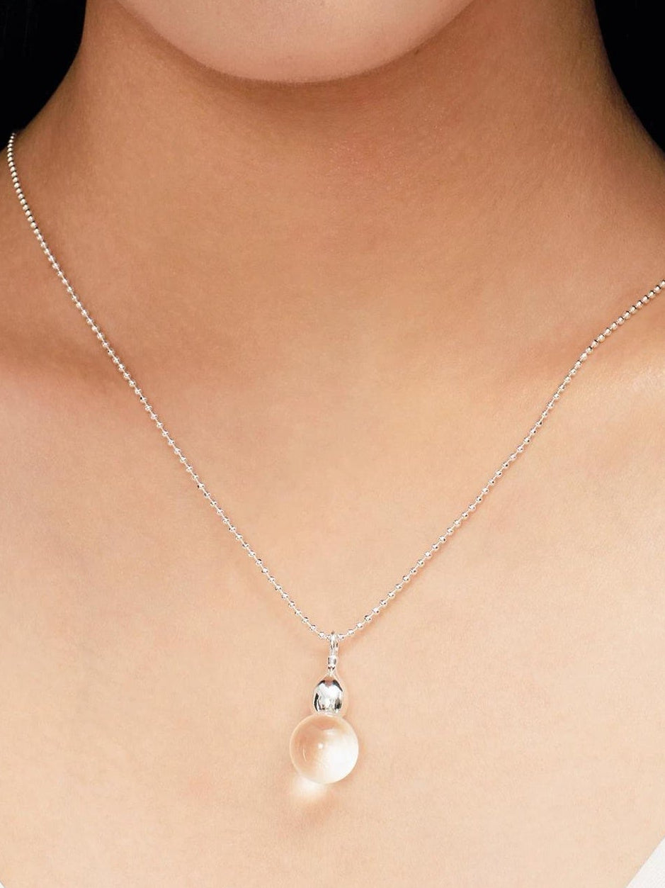 ELEGANT WILLOW GOURD NECKLACE