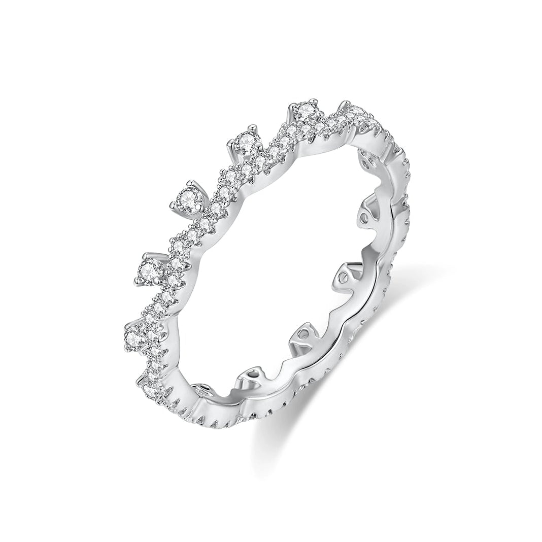 LUXURY SILVER ZIRCONIA RING