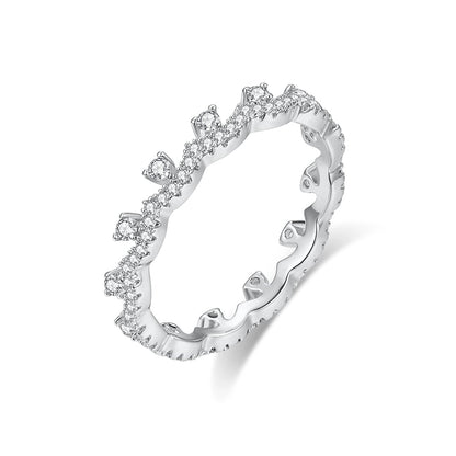 LUXURY SILVER ZIRCONIA RING