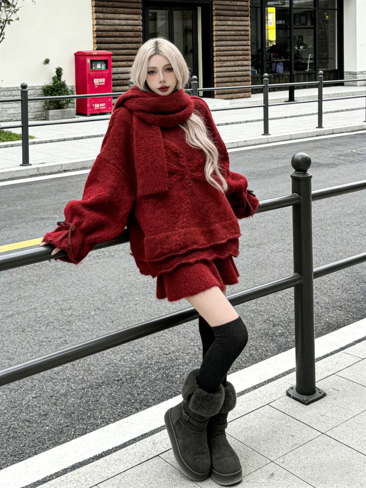 CHIC 3-PIECE SWEATER SET