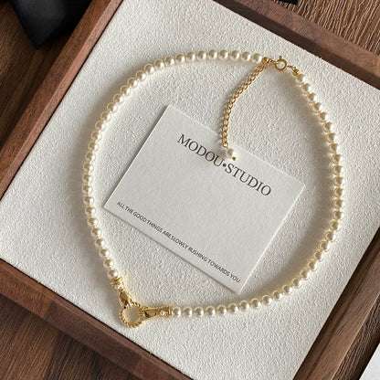 FAIRYTALE VINTAGE PEARL STATEMENT NECKLACE