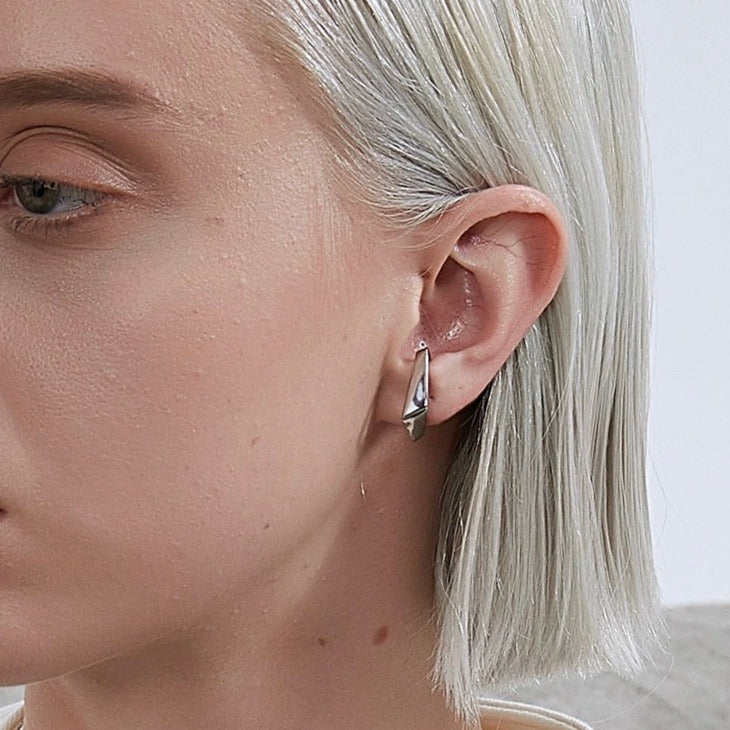 [ieri] SIMPLE SILVER EARCUFF