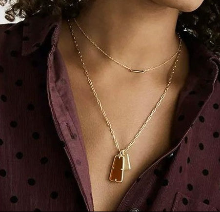 GEOMETRIC PENDANT LONG NECKLACE