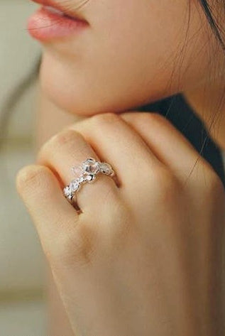 EXQUISITE WILLOW OPEN RING