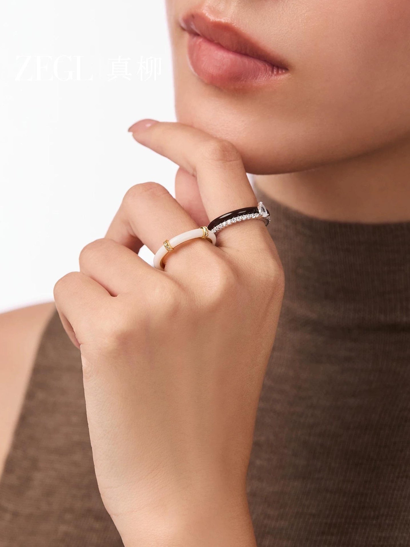 LUXURY CERAMIC FINGER RING