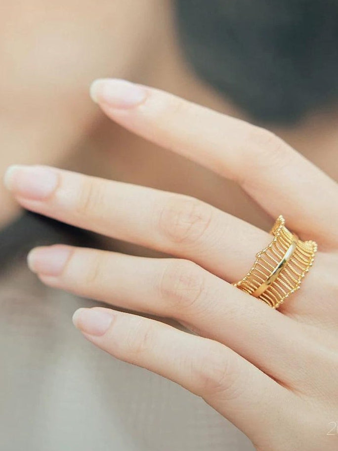 LUXE LACE RING COLLECTION