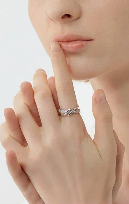 NICHE DESIGN COLD WIND RING